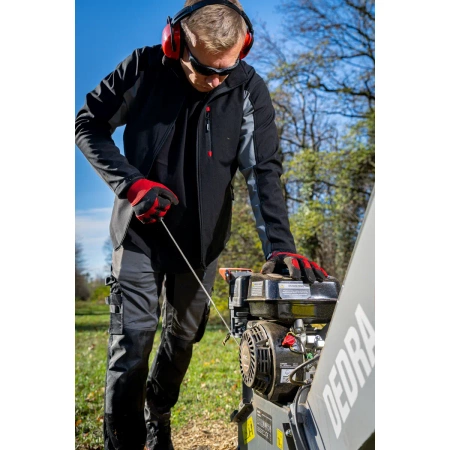 Rozdrabniacz spalinowy do gałęzi DEDRA DED8684, silnik LONCIN 5,5 KM , średnica cięcia 10 cm