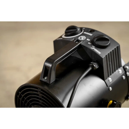 Nagrzewnica elektryczna 2,0kW, okrągła, czarna DEDRA DED9930B