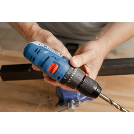 Wiertarko-wkrętarka z udarem akumulatorowa 12V DEDRA MAUS DED7331 32Nm, dwa biegi 0-400/0-1300 obr/min, uchwyt 10mm