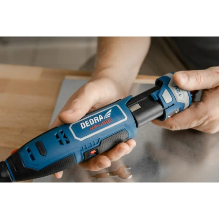 Zestaw elektronarzędzi DEDRA MAUS DED7310T10: mini-szlifierka akumulatorowa 12V DED7340Z1 + akcesoria 47 szt.,, 32 Nm, akumulator 2 Ah DED7320, przewód USB-C do ładowania DED7300