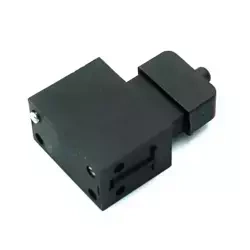 Włącznik do pilarki ukosowej, ukośnicy DED7745