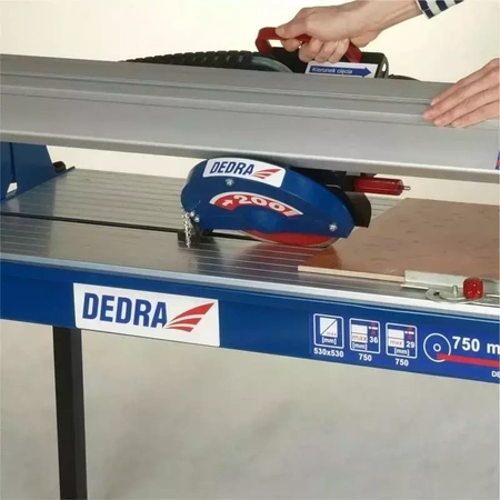 Przecinarka do glazury, maszyna do cięcia DEDRA DED7827 800W tarcza 200mm dł. cięcia max 650mm, głowica przesuwna